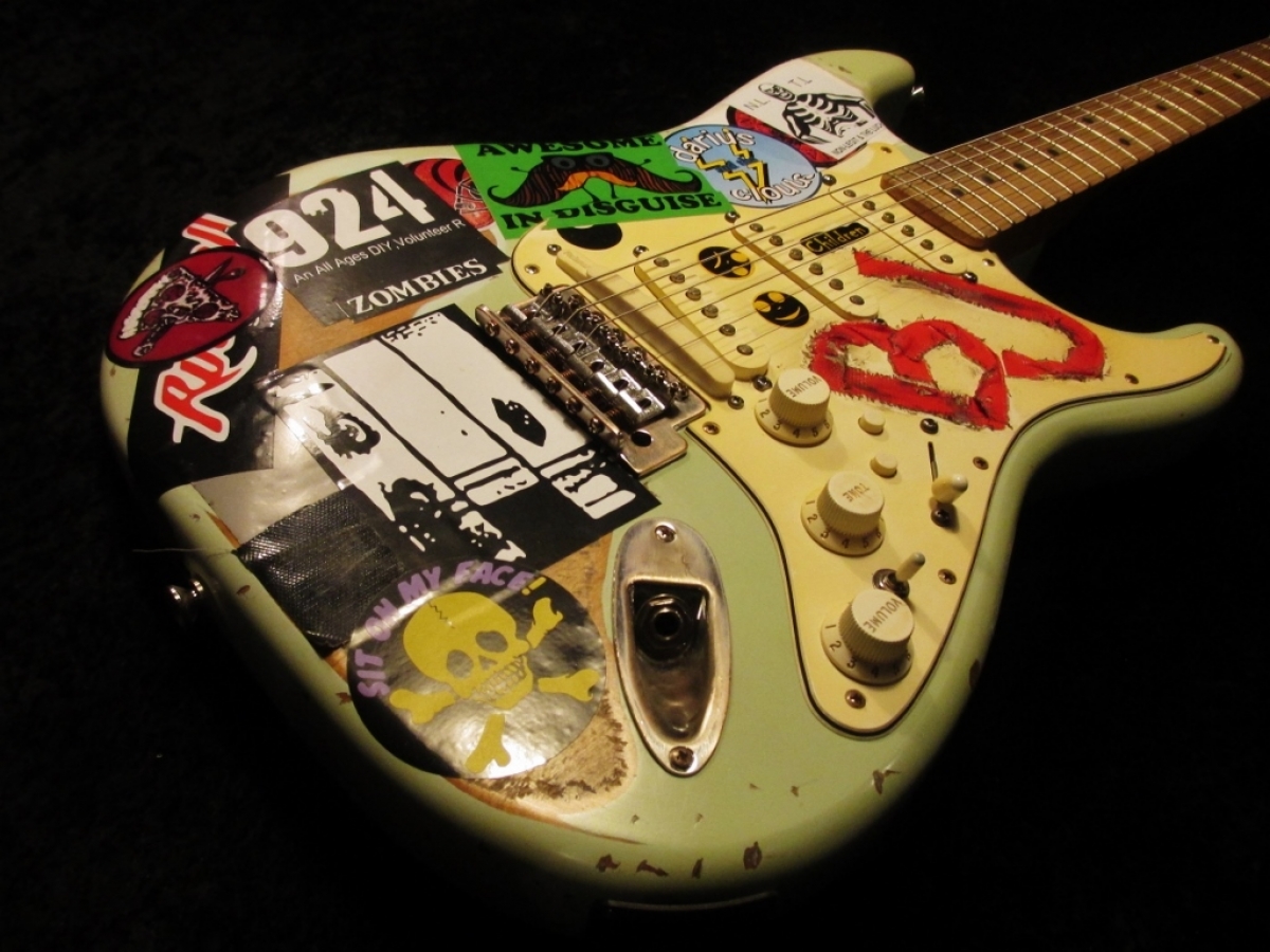 Billie Joe Armstrong Green Day Roland Fender Stratocaster Version Repaint Relic